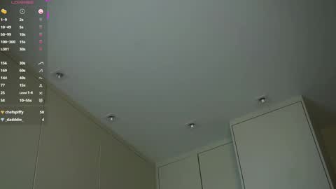 Sophie online show from February 15, 2025, 8:11 pm