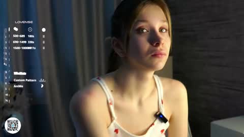 Sophie online show from March 3, 2025, 12:04 am