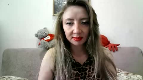 ElvinaSweet online show from October 1, 2025, 5:46 am