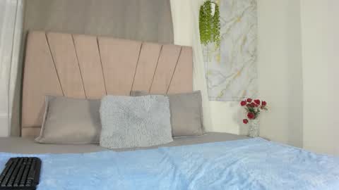 Ely online show from March 17, 2026, 1:32 am