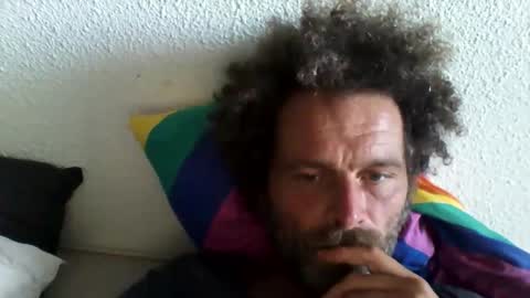 elyjahoye online show from September 19, 2025, 3:45 pm