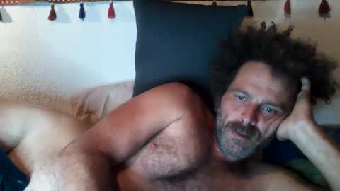 elyjahoye online show from October 9, 2025, 10:41 pm