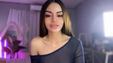 ElysHunter the girl will hunt you  online show from November 22, 2025, 12:48 pm