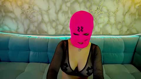 Call me Elis online show from November 28, 2025, 1:58 pm