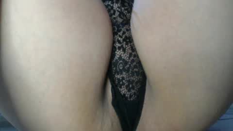 E L Z A  online show from March 4, 2025, 12:12 pm