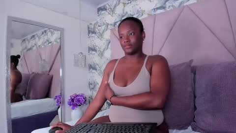 Snapshot of ema_chanel06 chatting on April 16, 2026, 4:19 pm Ema online show from April 16, 2026, 4:19 pm