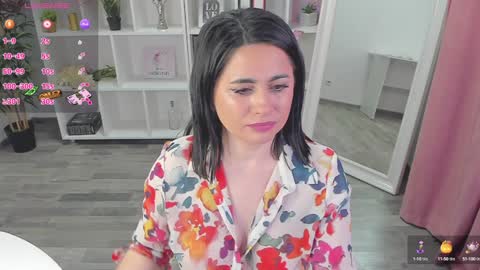 Snapshot of emabrownie chatting on February 2, 2025, 11:11 pm EmaBrownie online show from February 2, 2025, 11:11 pm