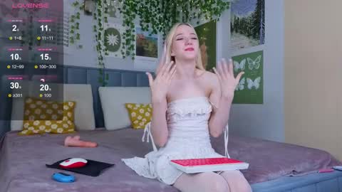 Emma online show from October 9, 2025, 12:03 pm