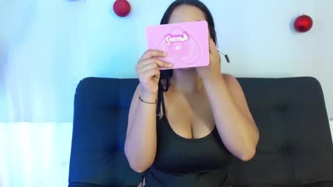 Ema Delacroix online show from December 15, 2025, 8:24 pm