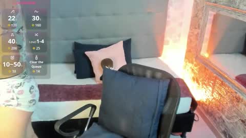 emahills__axelrose online show from October 27, 2025, 1:26 pm