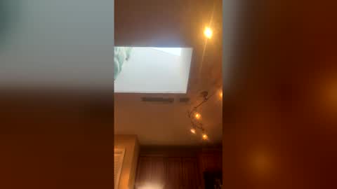 Snapshot of emailjeff8 chatting on December 20, 2025, 3:52 pm emailjeff8 online show from December 20, 2025, 3:52 pm