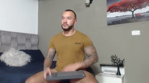 emanuelspencer online show from July 16, 2026, 6:58 pm