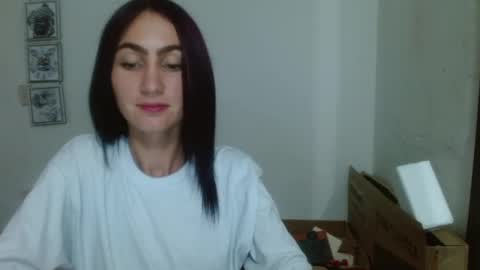 ember57607 online show from February 3, 2025, 11:47 pm