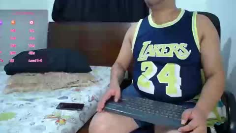 Snapshot of ember_wanda_ chatting on December 3, 2024, 2:03 am Ember and Wanda online show from December 3, 2024, 2:03 am