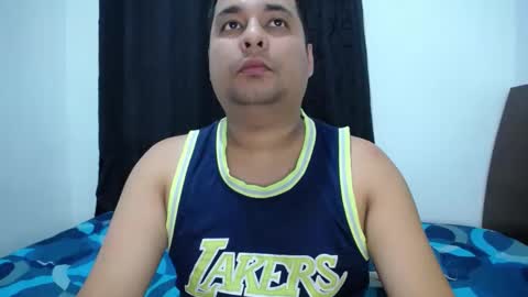 Snapshot of ember_wanda_ chatting on January 17, 2025, 7:16 pm Ember and Wanda online show from January 17, 2025, 7:16 pm