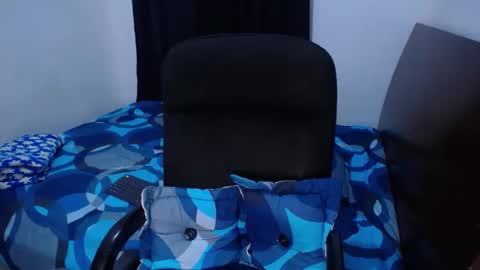 Snapshot of ember_wanda_ chatting on January 28, 2025, 9:50 pm Ember and Wanda online show from January 28, 2025, 9:50 pm