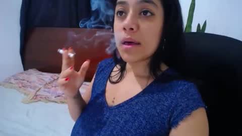 Snapshot of ember_wanda_ chatting on February 21, 2025, 8:49 pm Ember and Wanda online show from February 21, 2025, 8:49 pm