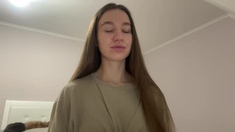 Alina online show from February 11, 2026, 10:15 pm