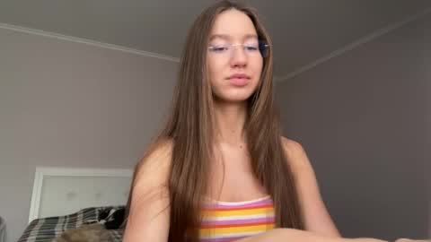 Alina online show from May 27, 2026, 1:52 pm