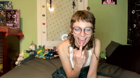 Embersburningup online show from December 1, 2024, 11:36 pm