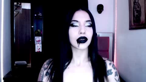 Emerald Black online show from December 14, 2024, 9:51 am