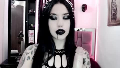 Emerald Black online show from February 19, 2025, 1:50 pm