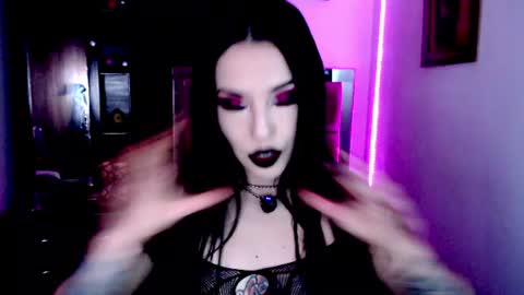 Emerald Black online show from July 28, 2026, 5:25 am