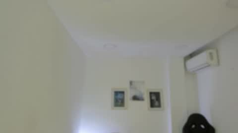 emelie_89 online show from October 25, 2025, 12:02 pm