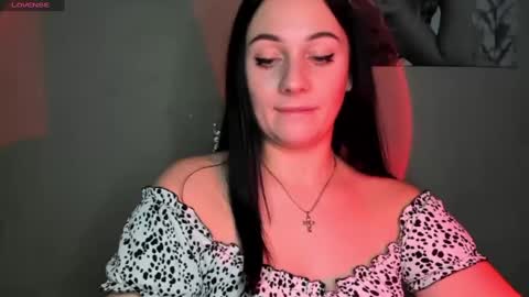 Emely online show from December 3, 2024, 3:52 am