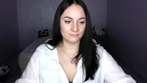 Emely online show from March 7, 2025, 4:13 am