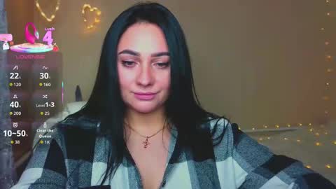 Emely online show from November 13, 2025, 10:41 pm