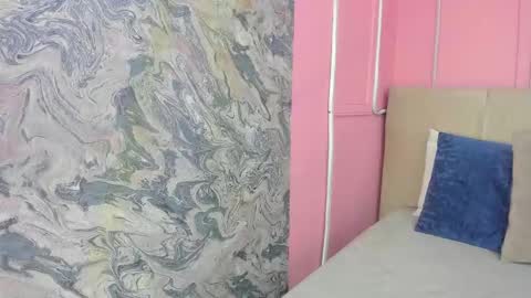 Snapshot of emelyy_carter chatting on October 1, 2025, 11:38 am Emy online show from October 1, 2025, 11:38 am