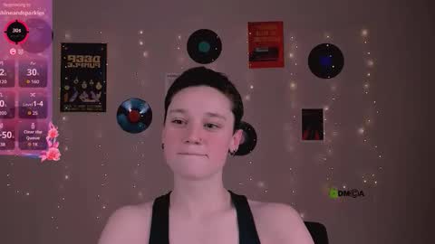 Snapshot of emi_fade chatting on February 28, 2026, 9:54 am emi_fade online show from February 28, 2026, 9:54 am