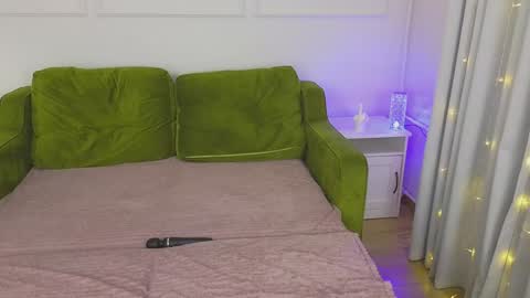 Snapshot of emi_jake chatting on January 26, 2025, 5:02 pm emi_jake online show from January 26, 2025, 5:02 pm