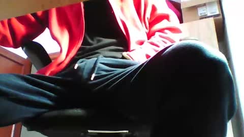 Snapshot of emiarg chatting on October 20, 2025, 8:15 am emiarg online show from October 20, 2025, 8:15 am