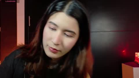 Snapshot of emicute_ chatting on February 3, 2026, 1:48 am online show from February 3, 2026, 1:48 am