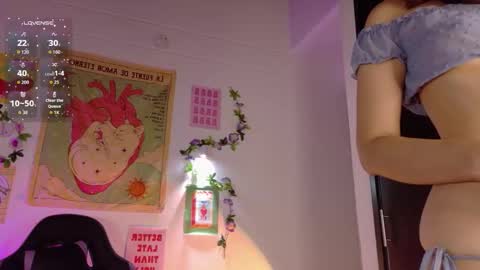 Snapshot of emicute_ chatting on February 19, 2026, 2:02 pm online show from February 19, 2026, 2:02 pm