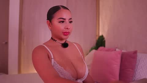    online show from November 7, 2025, 9:37 pm