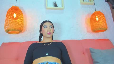 Emily online show from November 5, 2025, 12:05 pm