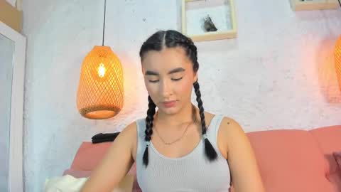 Emily online show from November 25, 2025, 12:05 pm