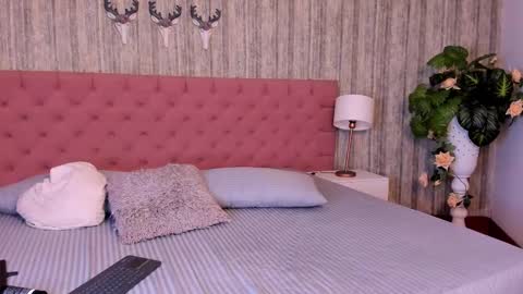 Emily  online show from January 8, 2026, 5:10 am