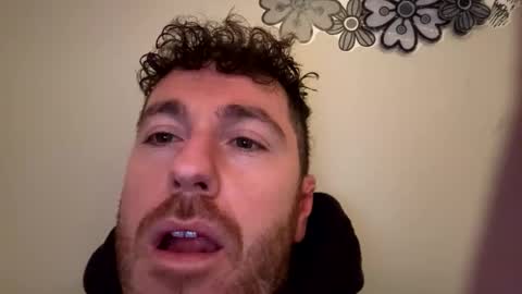 emil2894 online show from February 18, 2026, 5:31 pm