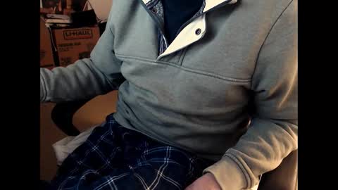 Snapshot of emil_karpo chatting on January 17, 2025, 3:32 pm Terrance1st online show from January 17, 2025, 3:32 pm