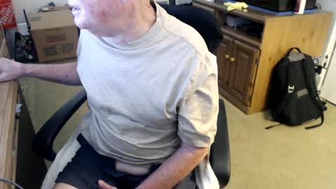 Snapshot of emil_karpo chatting on July 7, 2026, 3:27 pm Terrance1st online show from July 7, 2026, 3:27 pm