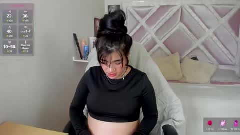emilayton_ online show from February 28, 2026, 9:05 pm