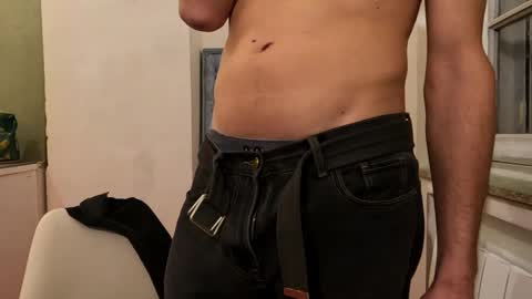 emile013 online show from January 9, 2026, 7:26 pm