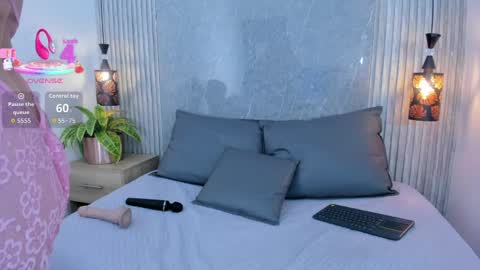 Emily online show from April 6, 2026, 10:44 pm