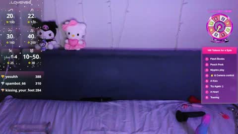 Snapshot of emili_blanc chatting on December 28, 2024, 8:25 pm Emili online show from December 28, 2024, 8:25 pm