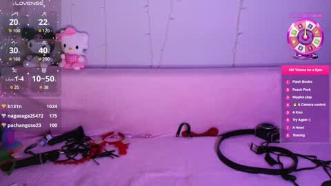 Snapshot of emili_blanc chatting on December 30, 2024, 2:51 pm Emili online show from December 30, 2024, 2:51 pm