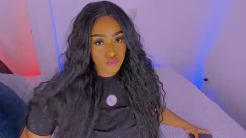 emili_williams10 online show from June 22, 2026, 8:39 pm